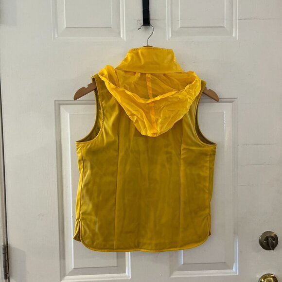 PLAYBOY Yellow Vest - Picture 6 of 10